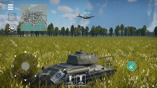 War Thunder Mobile — battle screen screenshot